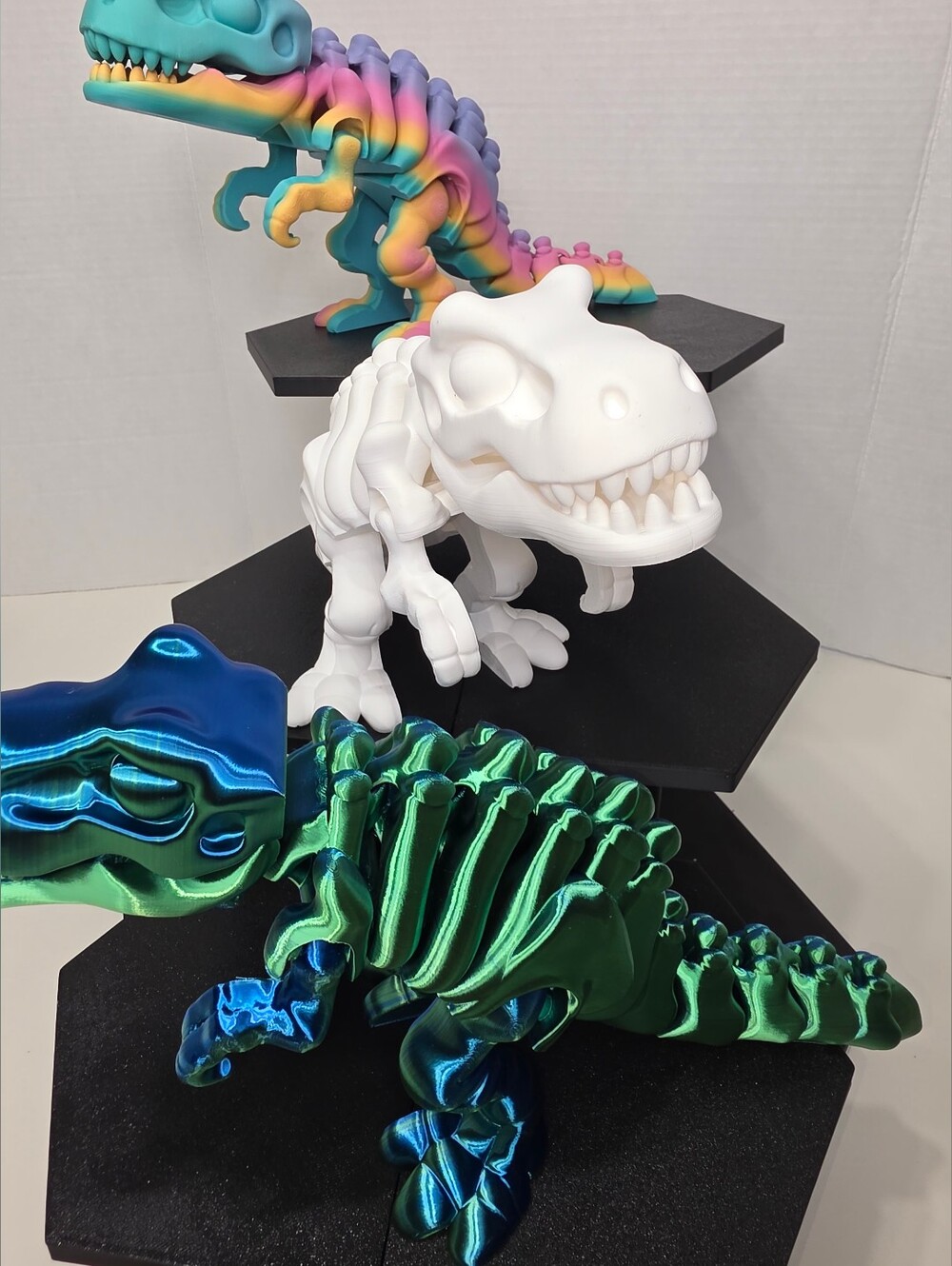 T-Rex Dinosaur Skeleton Figurine Mode And Playful toy,3D Printed.